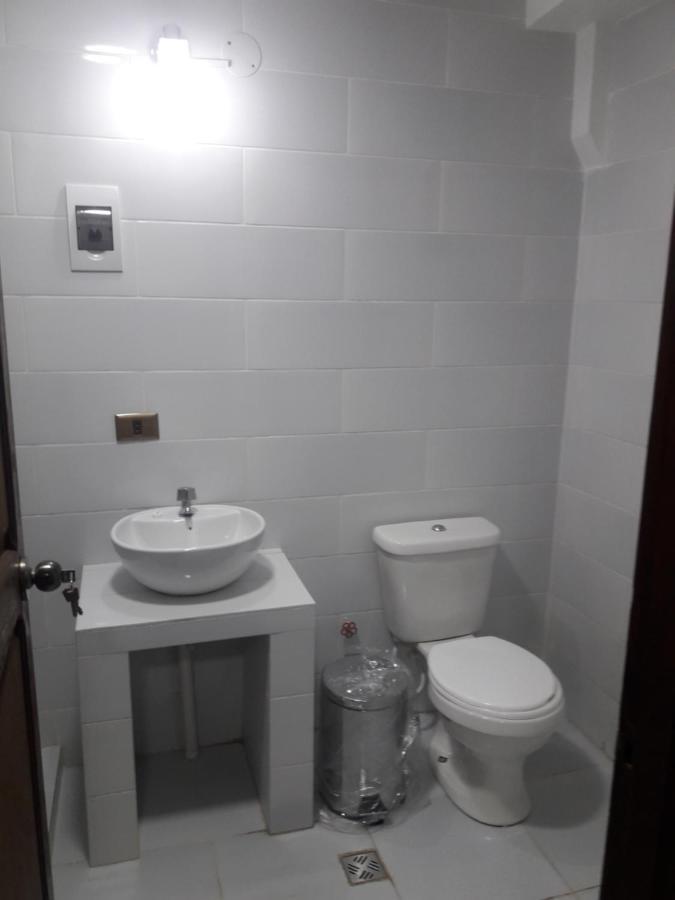 Hostal Jerian Uyuni Zewnętrze zdjęcie